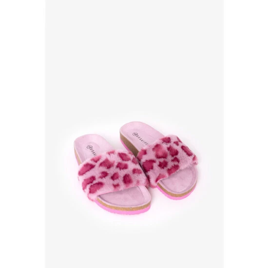 Brakeburn Pink Leopard Fluffy Slippers 2 Brakeburn Pink Leopard Fluffy Slippers - Image 2
