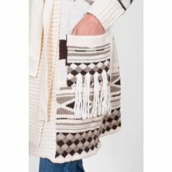 Brakeburn Cream Blanket Belted Knitted Cardigan -Brakeburn shop unnamed file 1105
