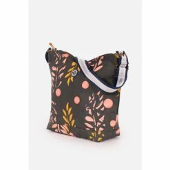 Brakeburn Green Winter Trailing Hobo Bag