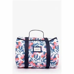 Brakeburn Cream Gardenia Picnic Blanket -Brakeburn shop unnamed file 357