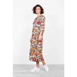 Brakeburn White Bloom Floral Maxi Dress 8 Brakeburn White Bloom Floral Maxi Dress -Brakeburn shop unnamed file 457