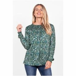 Brakeburn Green Ditsy Blouse -Brakeburn shop unnamed file 915
