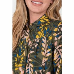 Brakeburn Green Floral Blouse -Brakeburn shop unnamed file 928